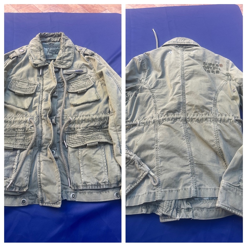 Superdry Limited Edition Flag jacket size M
GS51T096